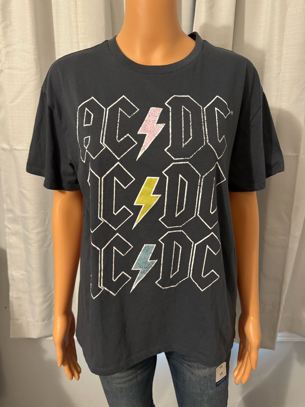 Cool AC/DC size XL charcoal gray short sleeve logo t-shirt new ladies